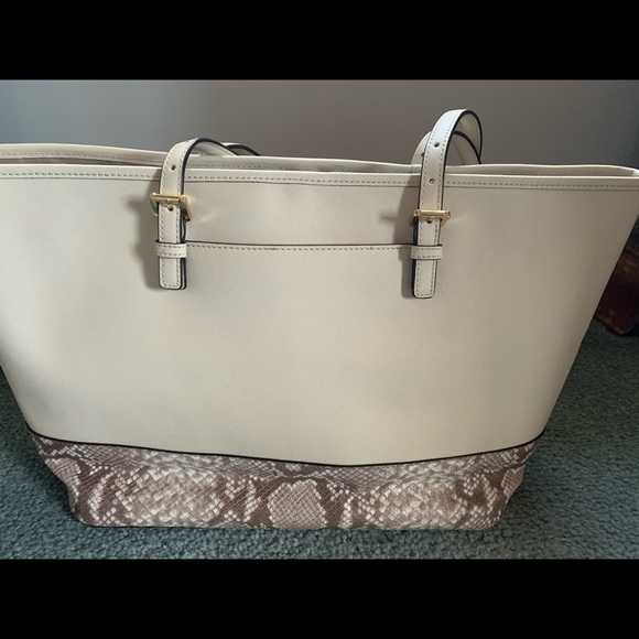 MK tote - Picture 3 of 4